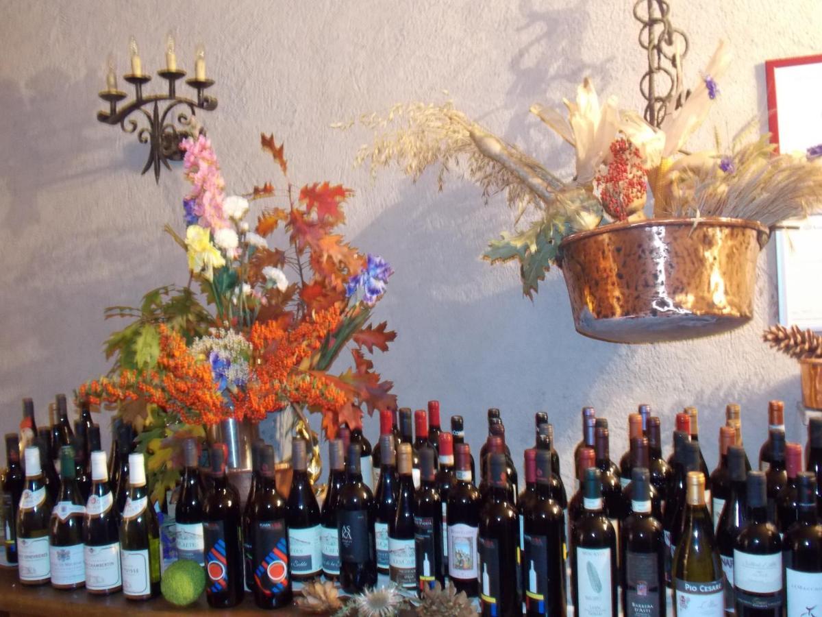 A' La Table Du Sommelier Chambres D Hotes & Restaurant Saint-Vincent Exterior photo